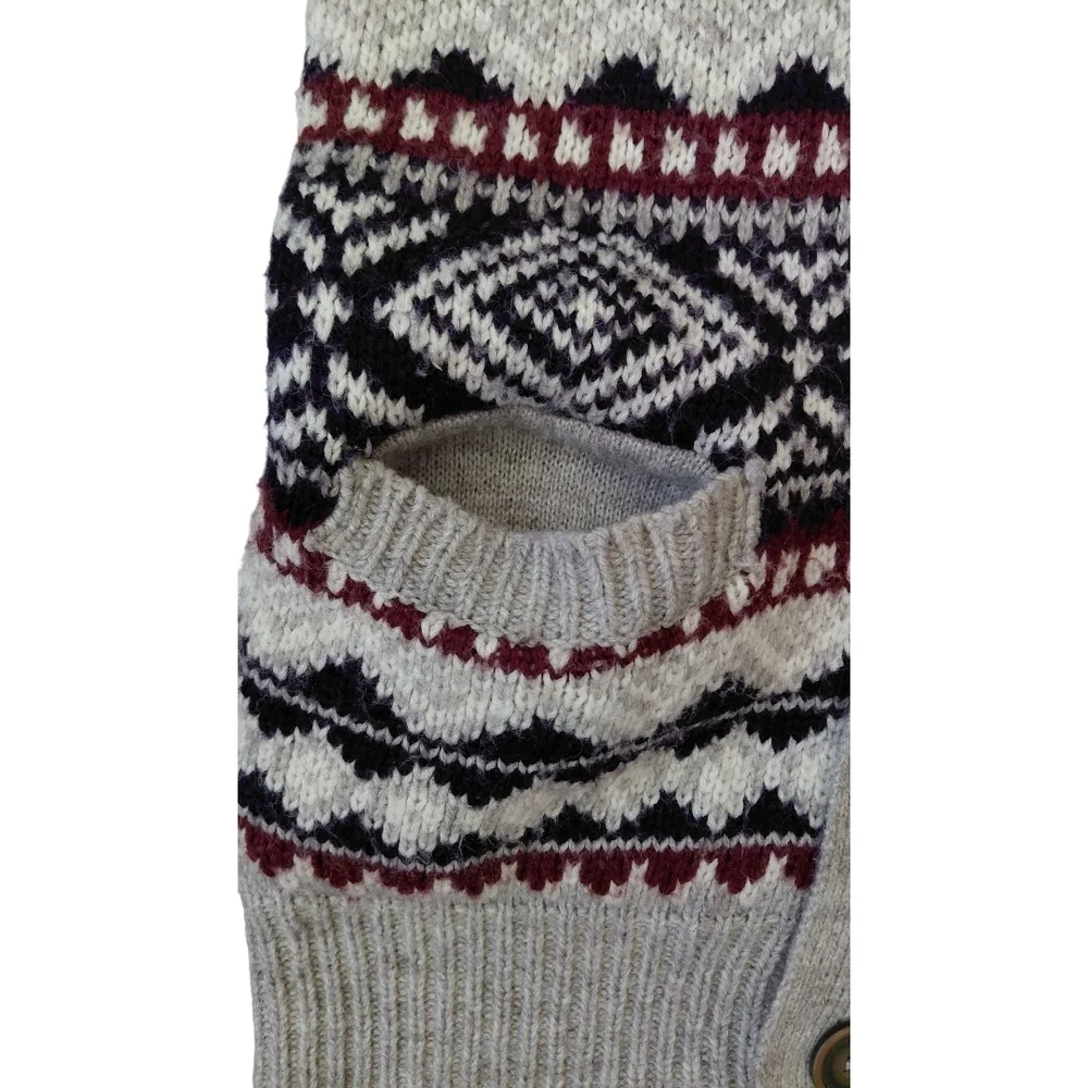 Bluenotes Men's Patterned Cardigan - Black, Cream, and Red - Picture 4 of 5